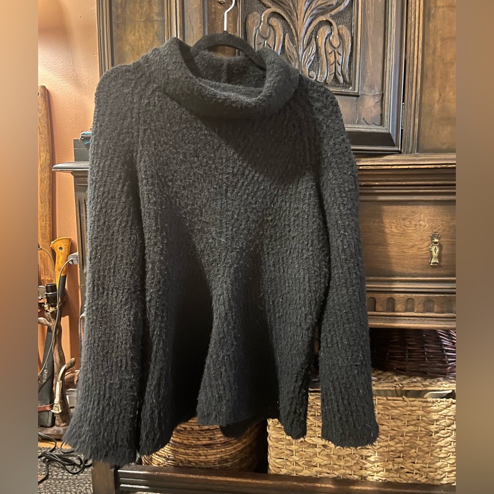Theory Oversized Wool Blend Sweater